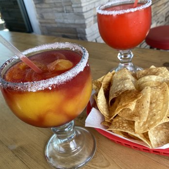 Fuzzy's Taco Shop - Sangria mango swirl - Mexican Near Me - Parker, Colorado