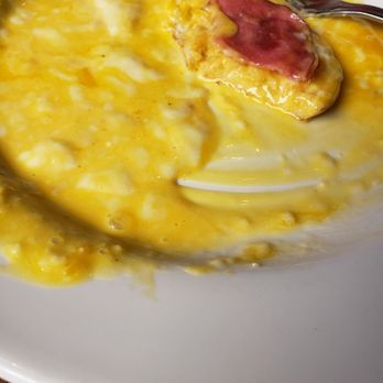 Famous Toastery - $11 eggs Benedict - Breakfast & Brunch Near Me - Charlotte, North Carolina