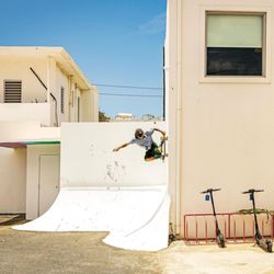 Contenders Boardshop - Team Rider: Nathan Ko