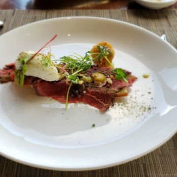 Canoe - Beef appetizer - Canadian (New) Near Me - Toronto, Ontario