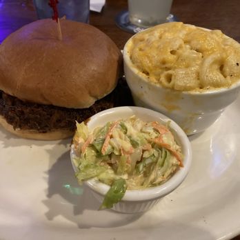 San Pedro Brewing Company - BBQ Pulled Pork Sandwich, Mac & Cheese - Sports Bars Near Me - San Pedro, California San Pedro Brewing Company - BBQ Pulled Pork Sandwich, Mac & Cheese - Sports Bars Near Me - San Pedro, California