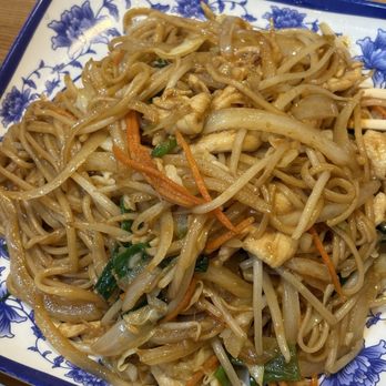 Mr. Noodle - Chicken fried noodles - Chinese Near Me - Henrico, Virginia
