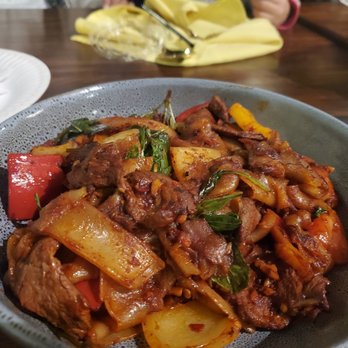 Kin Long Beach - Drunken noodles - Thai Near Me - Long Beach, California