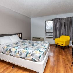 Motel 6 - Motel New Haven CT Branford Single Full