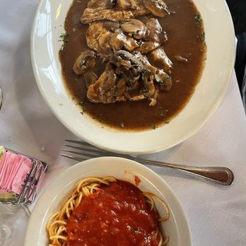 Giannis Italian Restaurant - Veal masala - Italian Near Me - Pompano Beach, Florida
