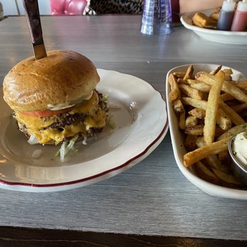 The Whale Chicago - Cheeseburger and fries - New American Near Me - Chicago, Illinois The Whale Chicago - Cheeseburger and fries - New American Near Me - Chicago, Illinois
