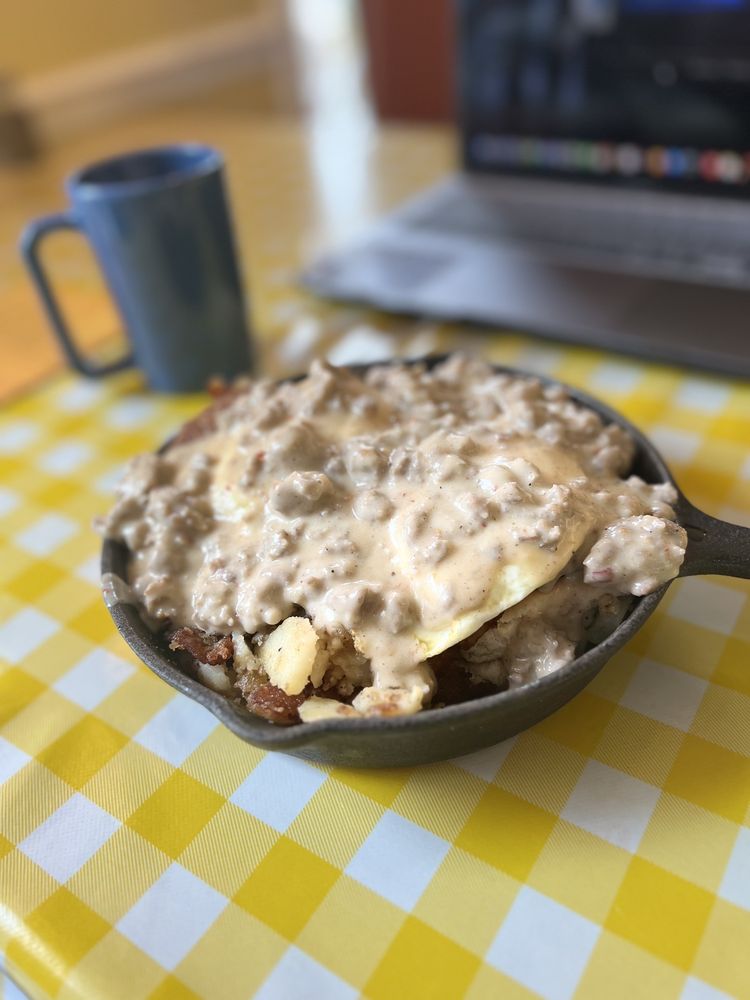 VALLEY CAFE Updated August 2024 113 Photos & 124 Reviews 1212 Weathervane Ln, Akron, Ohio