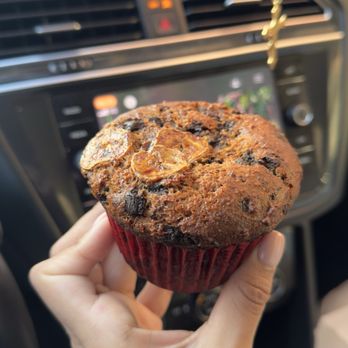 Paloma Coffee & Bakery - Chocolate banana muffin - Coffee & Tea Near Me - Brooklyn, New York Paloma Coffee & Bakery - Chocolate banana muffin - Coffee & Tea Near Me - Brooklyn, New York