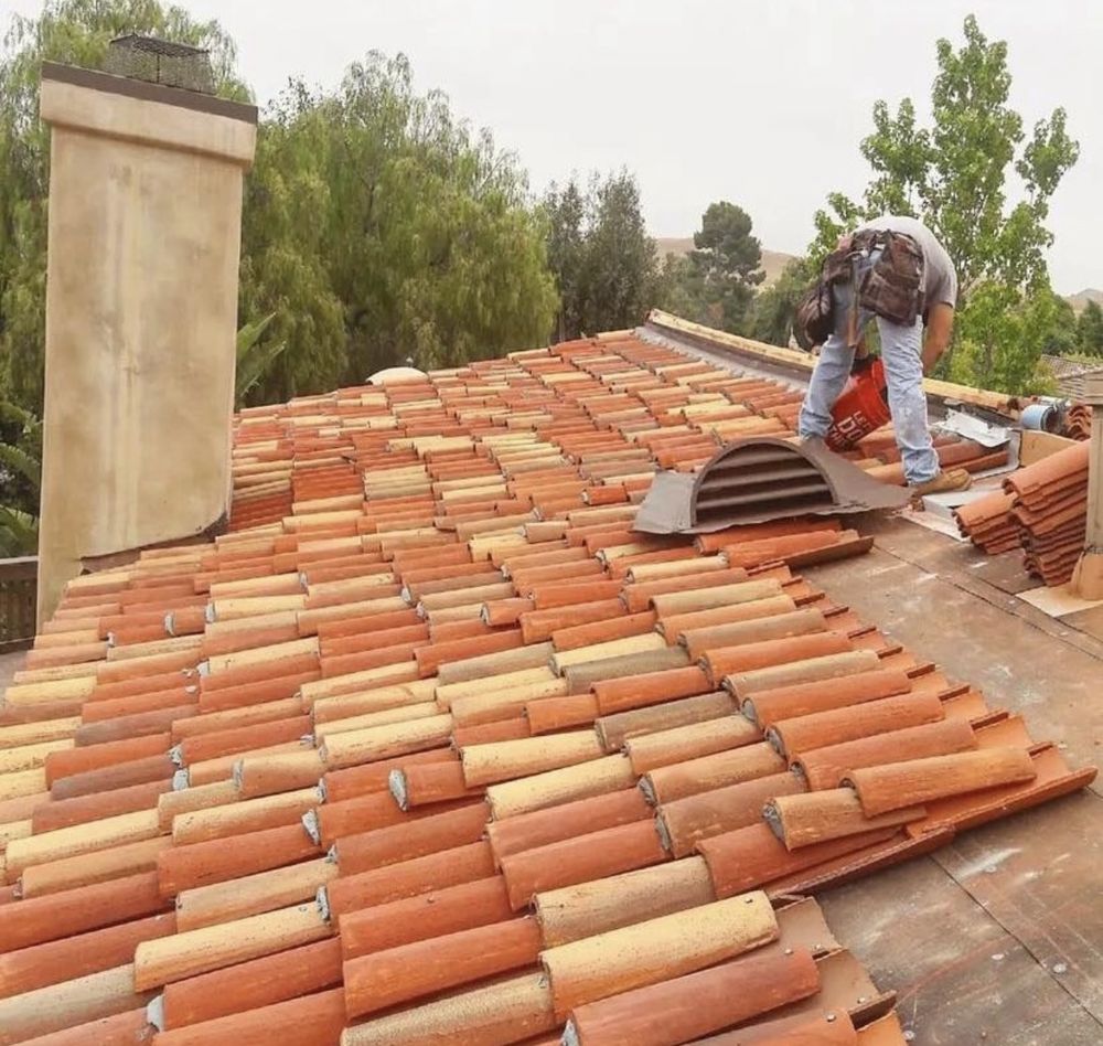 Slide of Cali Roofing Solutions