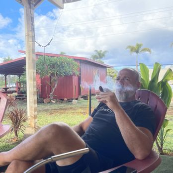 The Whole leaf Cigar Lounge - Outdoor lounge - Cigar Bars Near Me - Anahola, Hawaii The Whole leaf Cigar Lounge - Outdoor lounge - Cigar Bars Near Me - Anahola, Hawaii