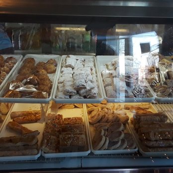 La Flor Bakery - Puerto Rican Near Me - Buffalo, New York