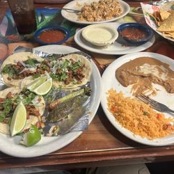 Mi Pueblo - Street Tacos