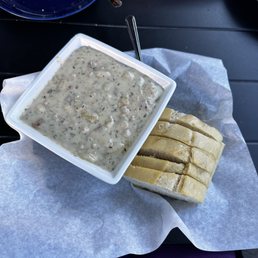 Best Clam Chowder on Friday's. Everyone from the chef to all the staff make your meal a delightful experience. Best Clam Chowder on Friday's. Everyone from the chef to all the staff make your meal a delightful experience.