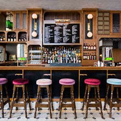 The Spaniard - The Spaniard front bar