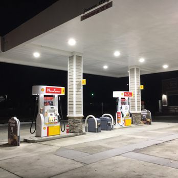 Shell - Well-lit gas pumps - Gas Stations Near Me - Danville, California