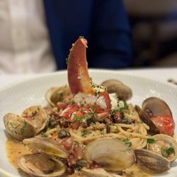 Black+Blue Toronto - Lobster Vongole