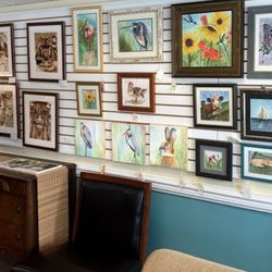 Lisa's Custom Framing
