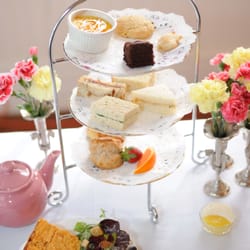 Smith-Byrd House - The Queen's Tea