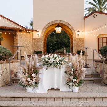 Love N' Bloom - Florists Near Me - Huntington Beach, California Love N' Bloom - Florists Near Me - Huntington Beach, California