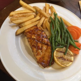 Hard Rock Cafe Brussels - Salmon - Bars Near Me - Brussels, BRU