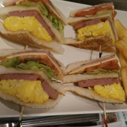 翠華餐廳 - Club sandwich
