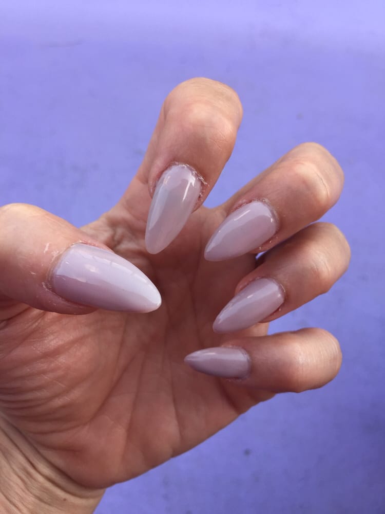 Tina's Nail Salon Logo