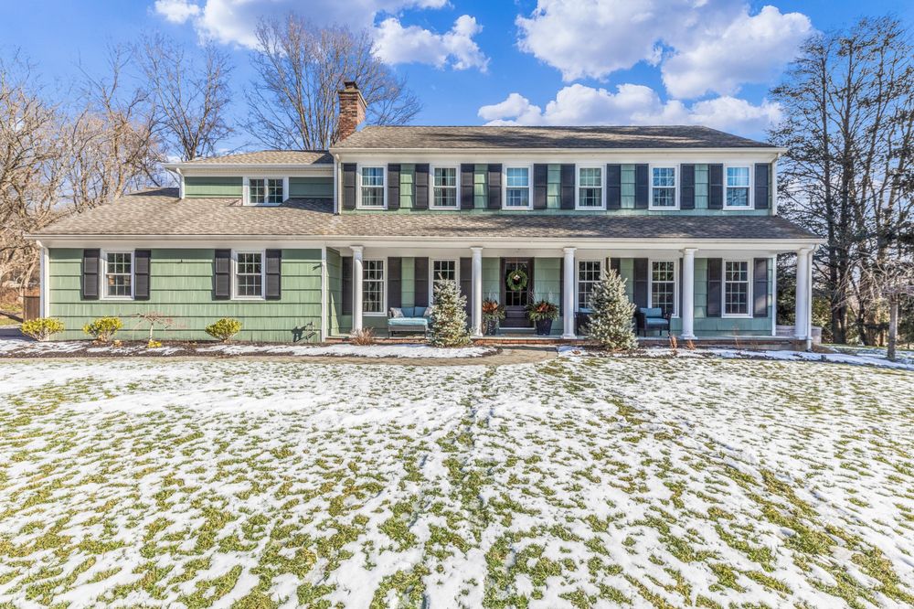 JILL CARDULLO WEICHERT REALTORS 38 Photos 21 W Main St, Mendham