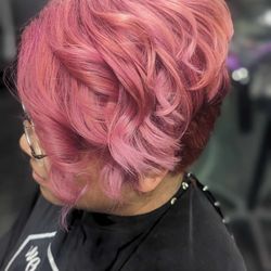 Salon Hether's