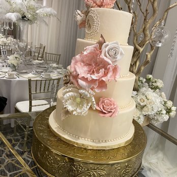 Maria's Dream Cakes - Beautiful detail and delicious cake! - Desserts Near Me Maria's Dream Cakes - Beautiful detail and delicious cake! - Desserts Near Me