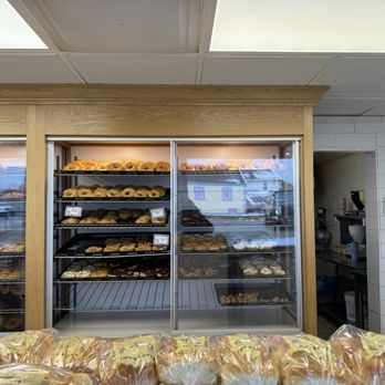 JR's Donut Castle - Donuts Near Me - Parkersburg, West Virginia