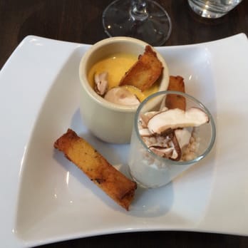 Au P'tit Ju - Velouté de citrouille, frites de polenta au lard, chantilly foie gras - French Near Me - Arcachon, 33