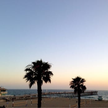 Hermosa Beach Pier - Beaches Near Me - Hermosa Beach, California Hermosa Beach Pier - Beaches Near Me - Hermosa Beach, California