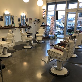 Dexter Ave Barber - Barbers Near Me - Seattle, Washington