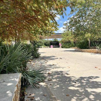 San Antonio Botanical Garden - Entrance - Botanical Gardens Near Me - San Antonio, Texas