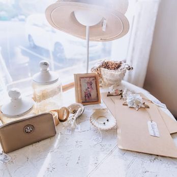 Clementine's Closet - Accessories Near Me - Kapaʻa, Hawaii Clementine's Closet - Accessories Near Me - Kapaʻa, Hawaii