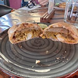 Confitería Torres - Chicken Empanada