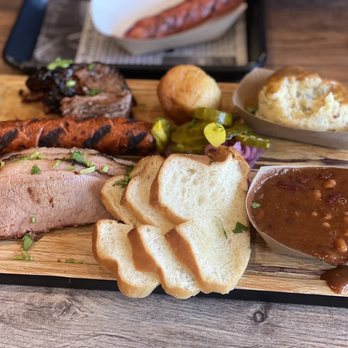 Graze Smokehouse - Trifecta - Smokehouse Near Me - Cedarhurst, New York