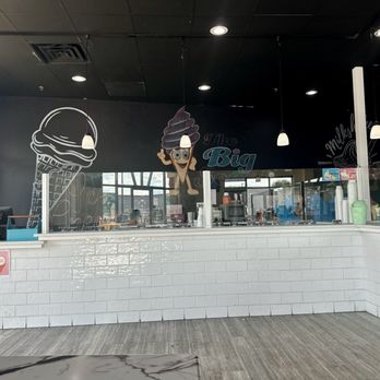 The Big Scoop - Front counter - Ice Cream & Frozen Yogurt Near Me - Henrico, Virginia The Big Scoop - Front counter - Ice Cream & Frozen Yogurt Near Me - Henrico, Virginia