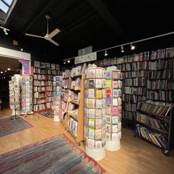 Loganberry Books - Bookstores Near Me - Shaker Heights, Ohio Loganberry Books - Bookstores Near Me - Shaker Heights, Ohio