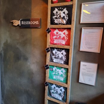 Kick Axe Throwing - By the bar - Bars Near Me - Brooklyn, New York