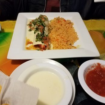 Mexico Restaurant - Burrito California (chicken) with rice...Yummy! - Mexican Near Me - Greensboro, North Carolina Mexico Restaurant - Burrito California (chicken) with rice...Yummy! - Mexican Near Me - Greensboro, North Carolina