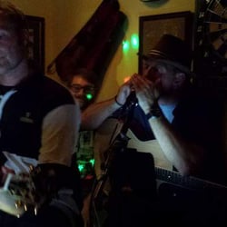 Shamrock Irish Pub