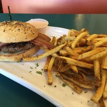 Easy Breakfast - Breakfast & Brunch Near Me - Toronto, Ontario