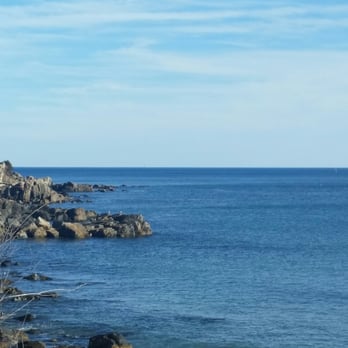 Cliff Walk - Ocean for days. - Hiking Near Me - York, Maine