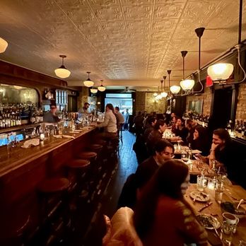 RED HOOK TAVERN - Updated 2024 - 449 Photos & 210 Reviews - 329 Van