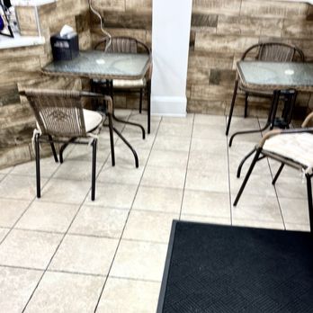 Bagel Girl - Take A Seat - Bagels Near Me - North White Plains, New York