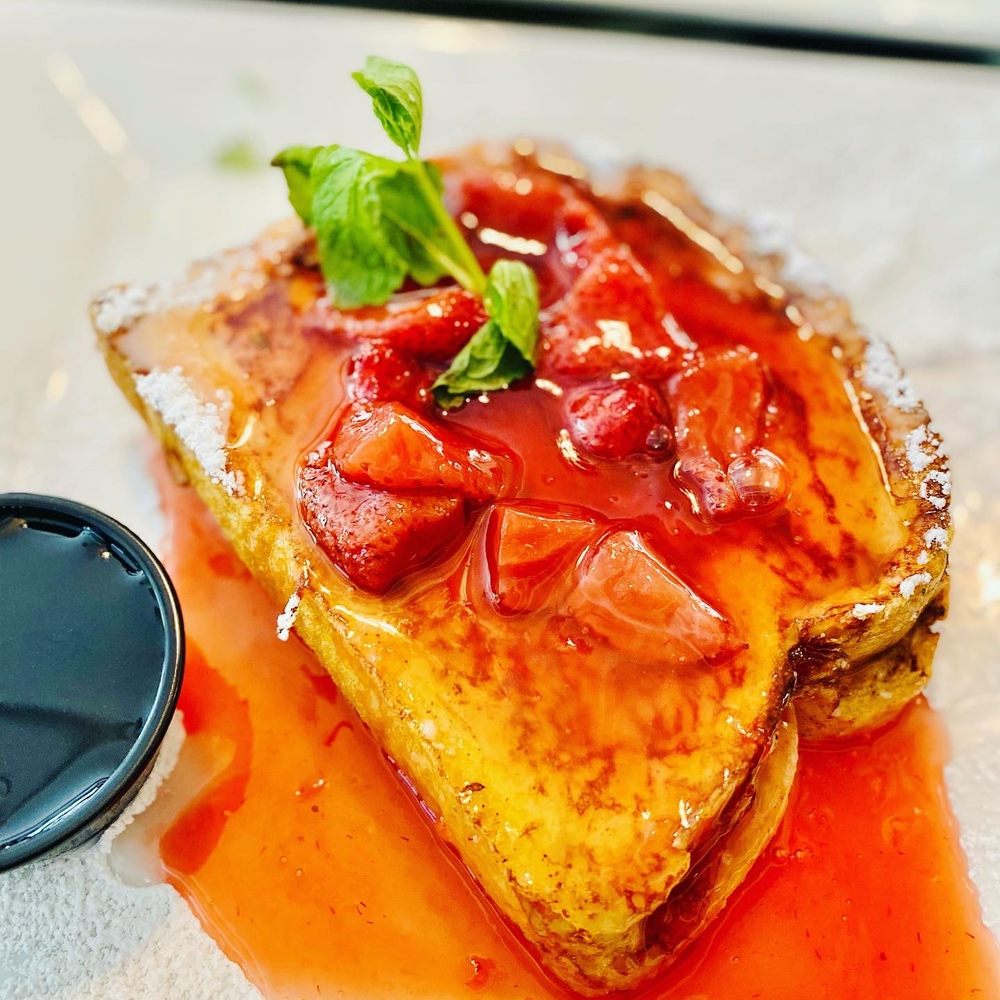 Sage Restaurant - Strawberry Sage French Toast Brunch - American Near Me - Memphis, Tennessee Sage Restaurant - Strawberry Sage French Toast Brunch - American Near Me - Memphis, Tennessee