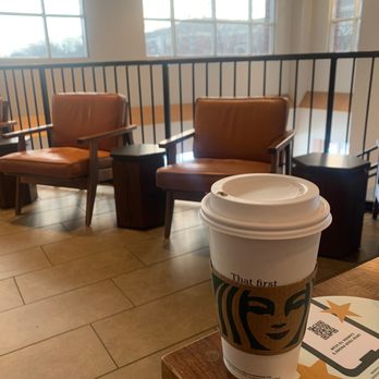 Starbucks - Great seating for work space! - Coffee & Tea Near Me - Fairfax, Virginia