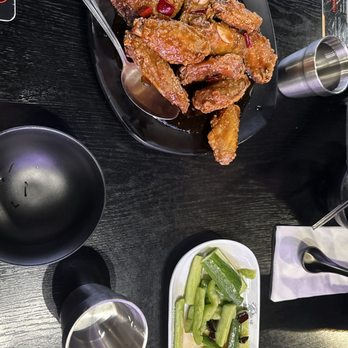 Home Eat - 30 Classic Fried Chicken Wings 经典香烹鸡翅 - Hot Pot Near Me - Sunnyvale, California Home Eat - 30 Classic Fried Chicken Wings 经典香烹鸡翅 - Hot Pot Near Me - Sunnyvale, California