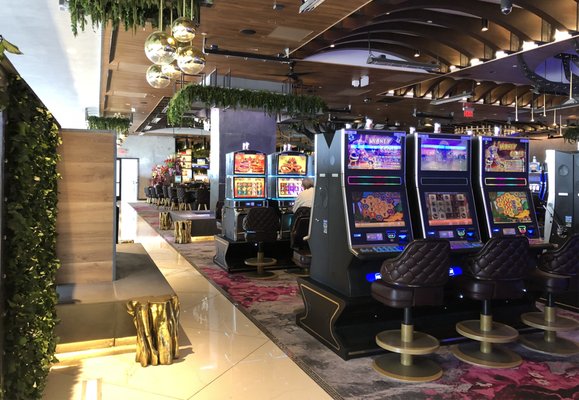 Orchid Gaming & Smoking Patio by null